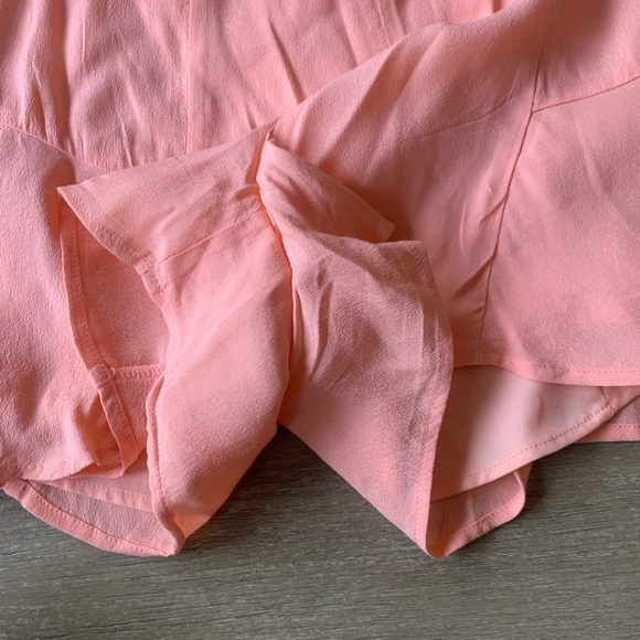 Lovers+friends women’s orange shorts - Picture 3 of 10